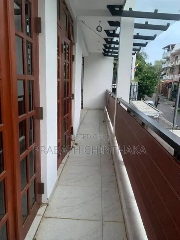 House for Rent in Mount lavinia ( Ground & 1st floor only )