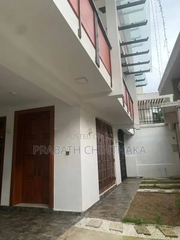 House for Rent in Mount lavinia ( Ground & 1st floor only )