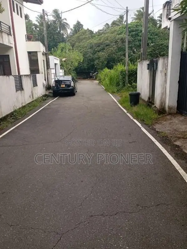8.8P Land For Sale In Hokandara - Wanaguru Mawatha