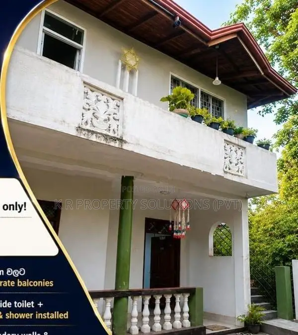 2 storied House for sale in Hikkaduwa