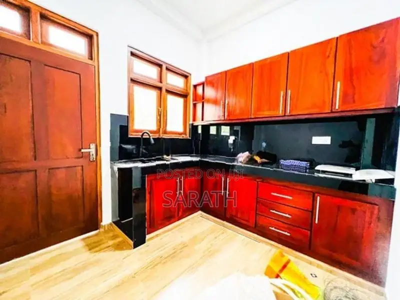 All Completed Brand New House In Athurugiriya