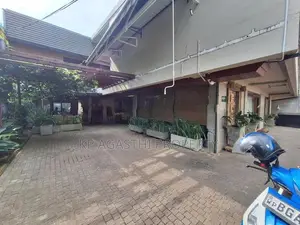 house /office building rent for colombo 5