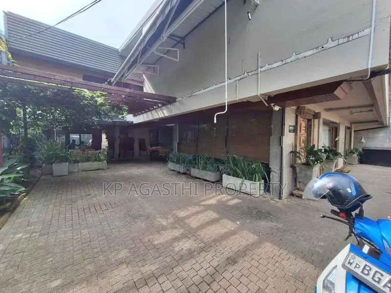 house /office building rent for colombo 5
