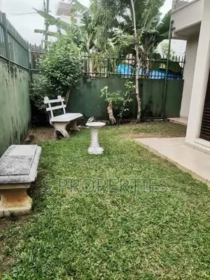 Solid house for sale in Dehiwela