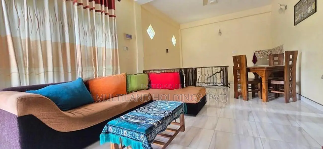 Investment Property For Sale in Gannoruwa - Peradeniya(House & Guest H
