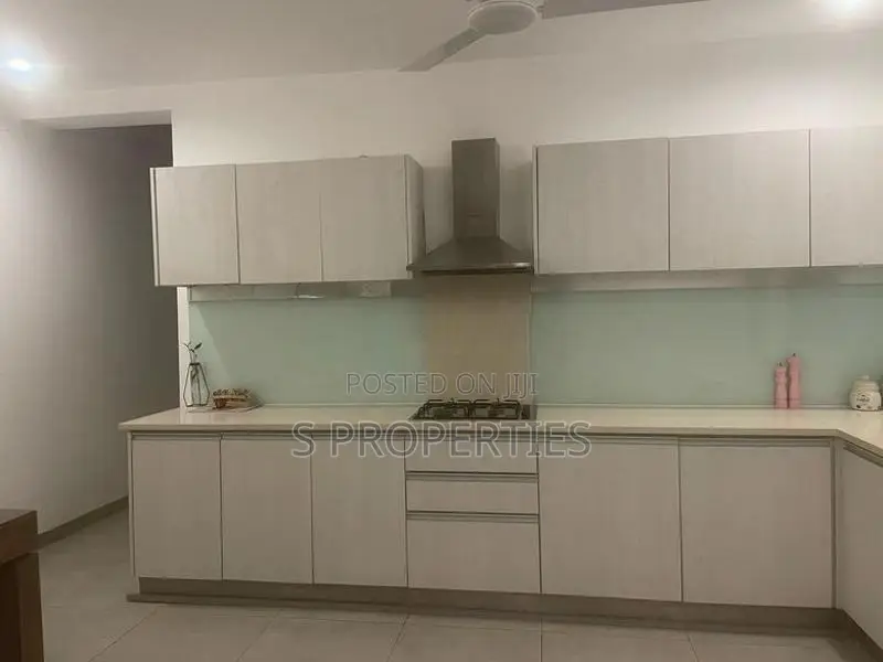 Modern house for sale in Mount Lavinia