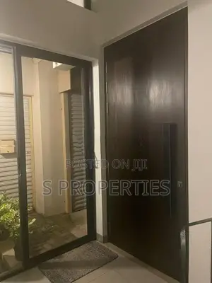 Modern house for sale in Mount Lavinia