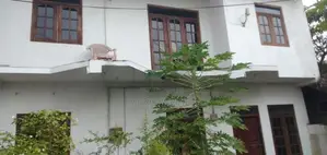 House for sale in Mount Lavinia