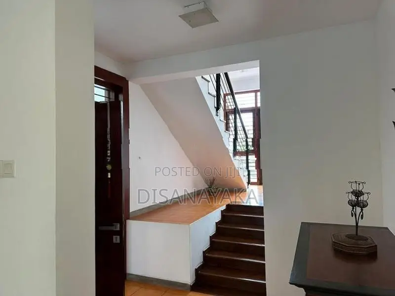 Luxury House for Sale Rajagiriya Ds1085