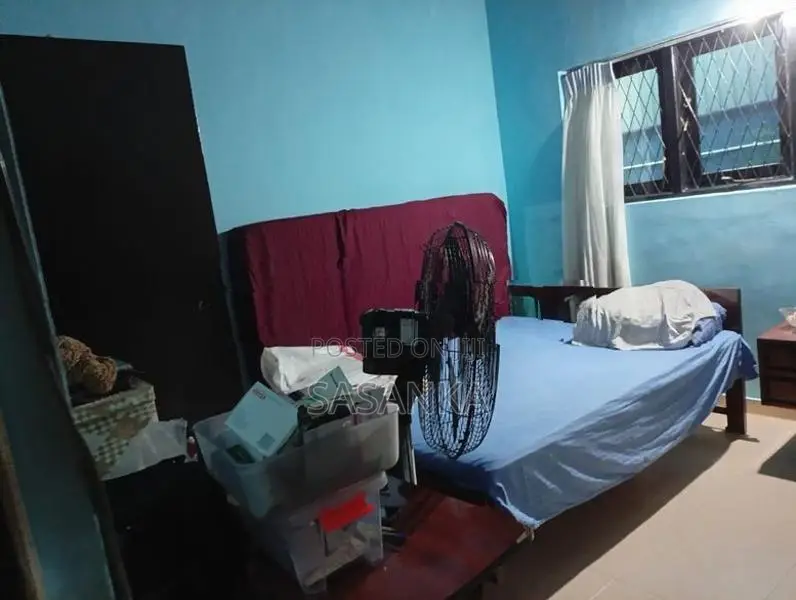 Nugegoda Papiliyana Road Luxury Two Story House For Sale