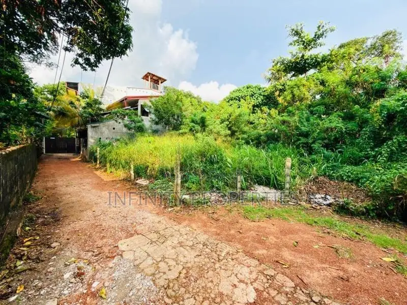 (AFA235) Good Residential Land in Nugegoda- 16 perches lands