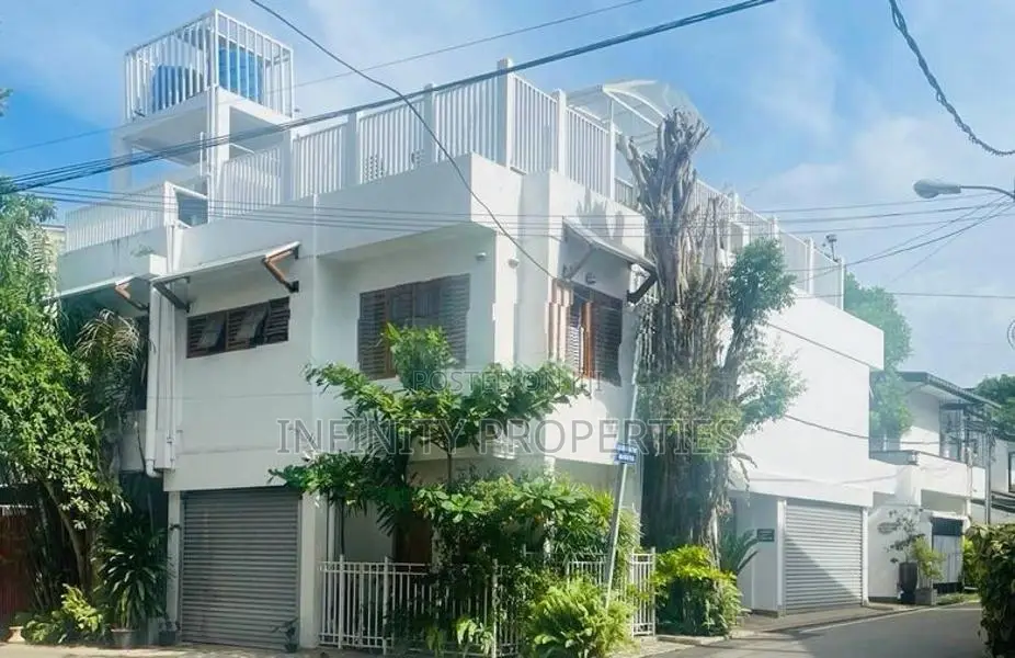 (AF949) Swiming Pool With Super Luxury HOUSE Sale At Colombo 07