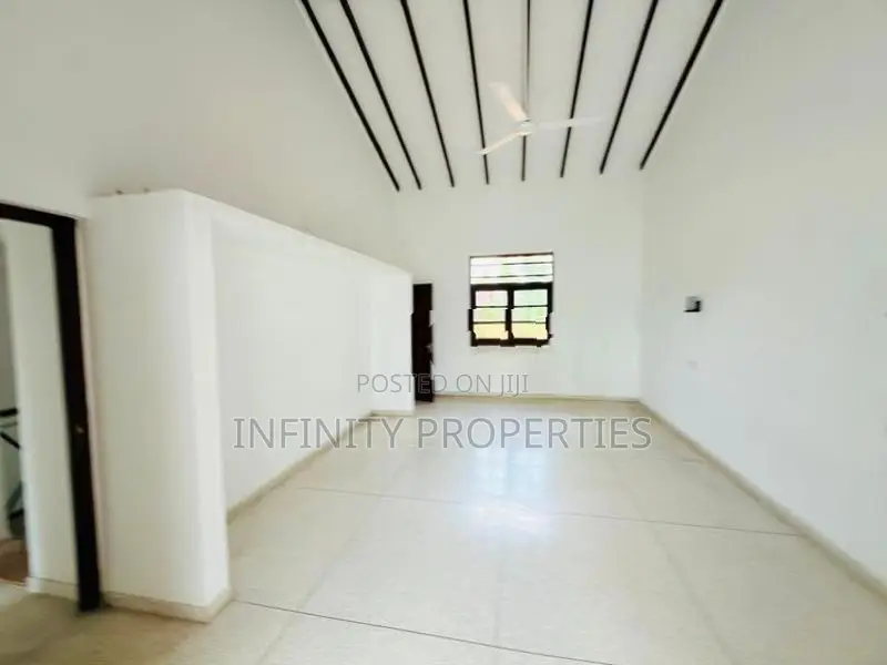 (AF951) Water Front 02 STORY HOUSE FOR SALE at Delkada NUGEGODA