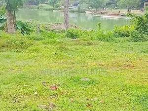 (AF952) 40.5 P Bare Land Sale At Facing Lake Koswatha Battramulla