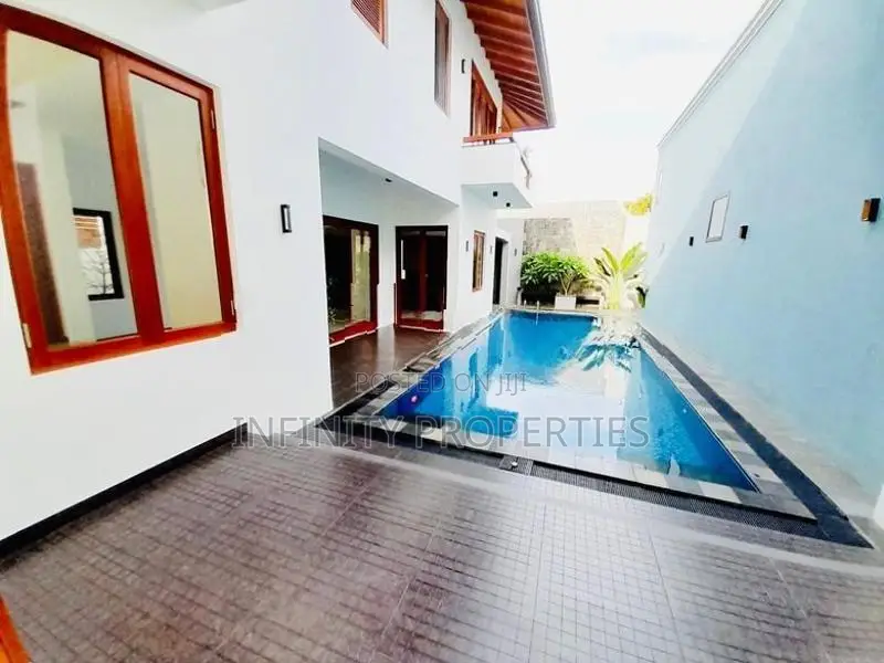 (AF953) New 03 Story Luxury house With 20!P sale At Pitakotte