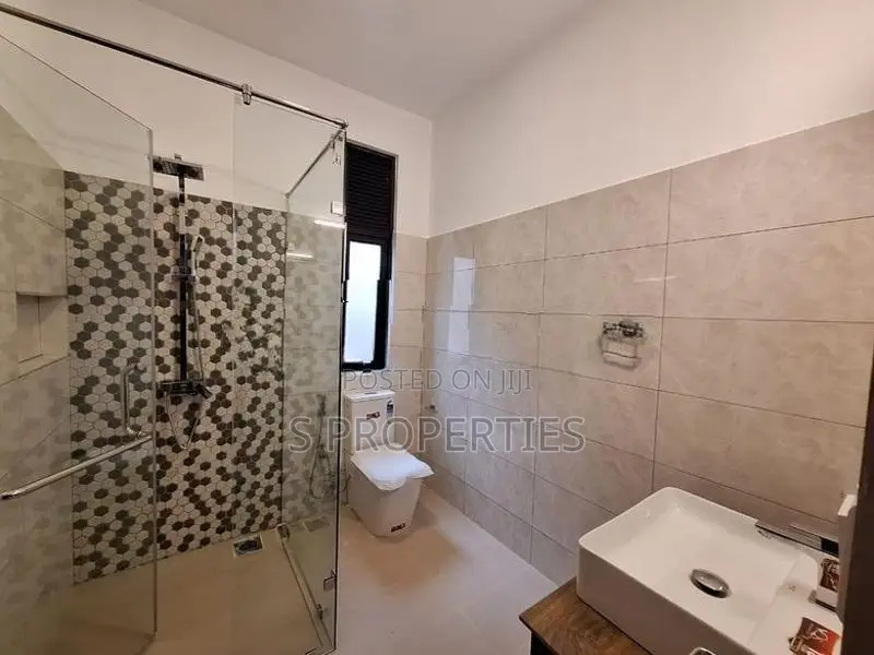Modern architect designed house for sale in Dehiwela