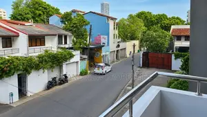 Spacious 4 Bedroom Apartment for Sale at Superior Homes in Colombo 05