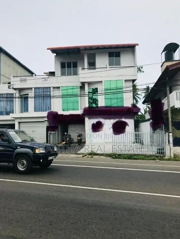 (AFA246) Commercial Building for Sale in Piliyandala