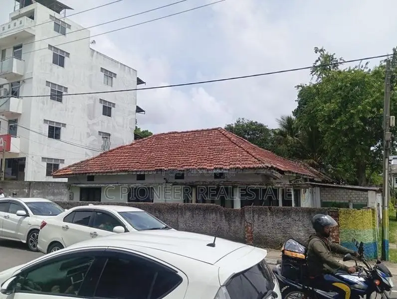 Land for Sale Facing Kotte Main Road Near Cargill's