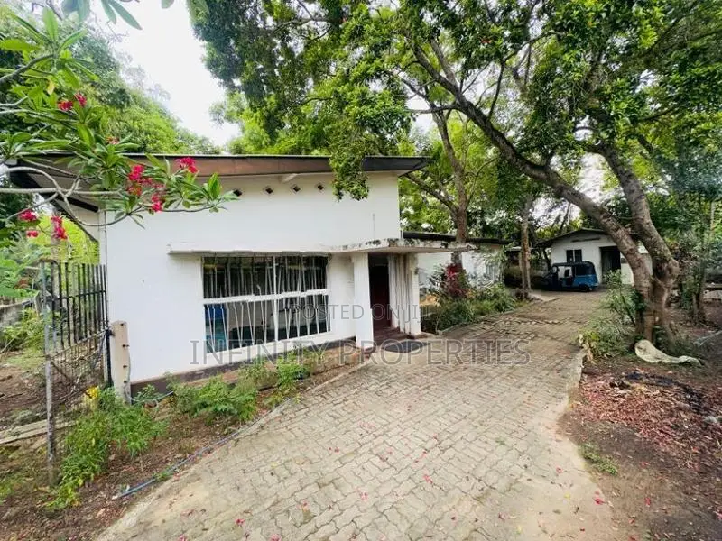 (AFA261) 40 P Land Sale At l Mirihana Nugegoda…
