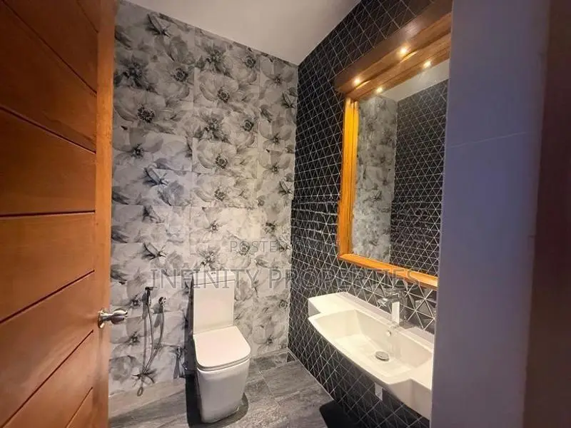 (AF996) JAYANTHIPURA LUXURY BRAND NEW HOUSE FOR SALE IN BATTARAMULLA