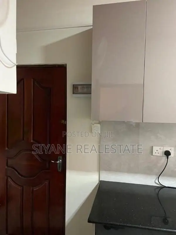 Big House for Sale in Wellawatta