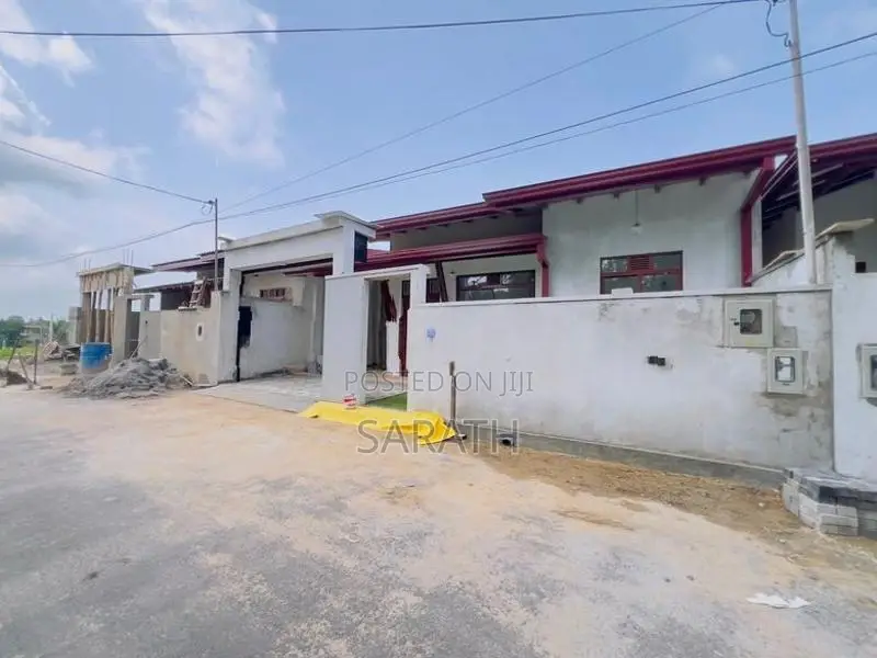 Strong Structure Brand New Single House In Homagama