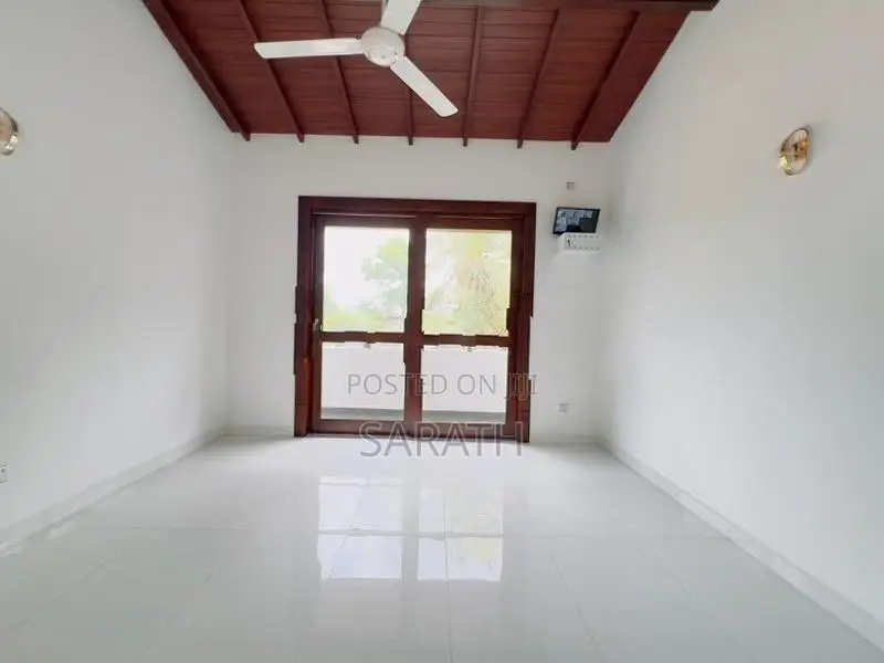 Strong Structure Brand New House Sale Malabe