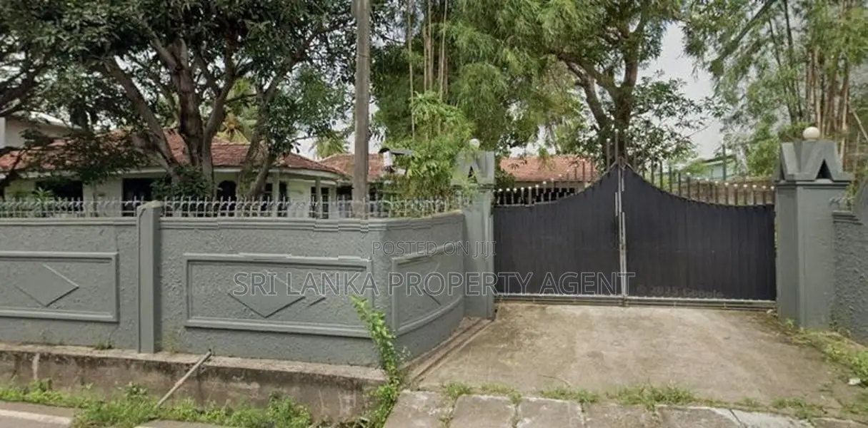 Villa for Rent 6 Bed 3 Bath Negambo