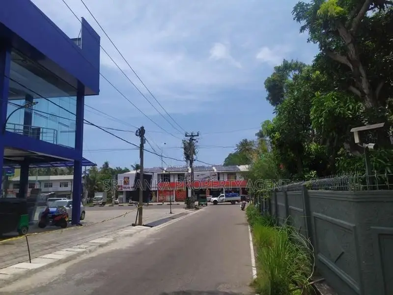 Villa for Rent 6 Bed 3 Bath Negambo