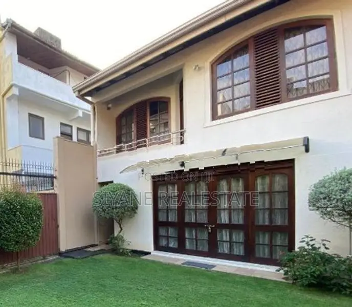 Big House For Sale In Colombo 06, Wellawatta