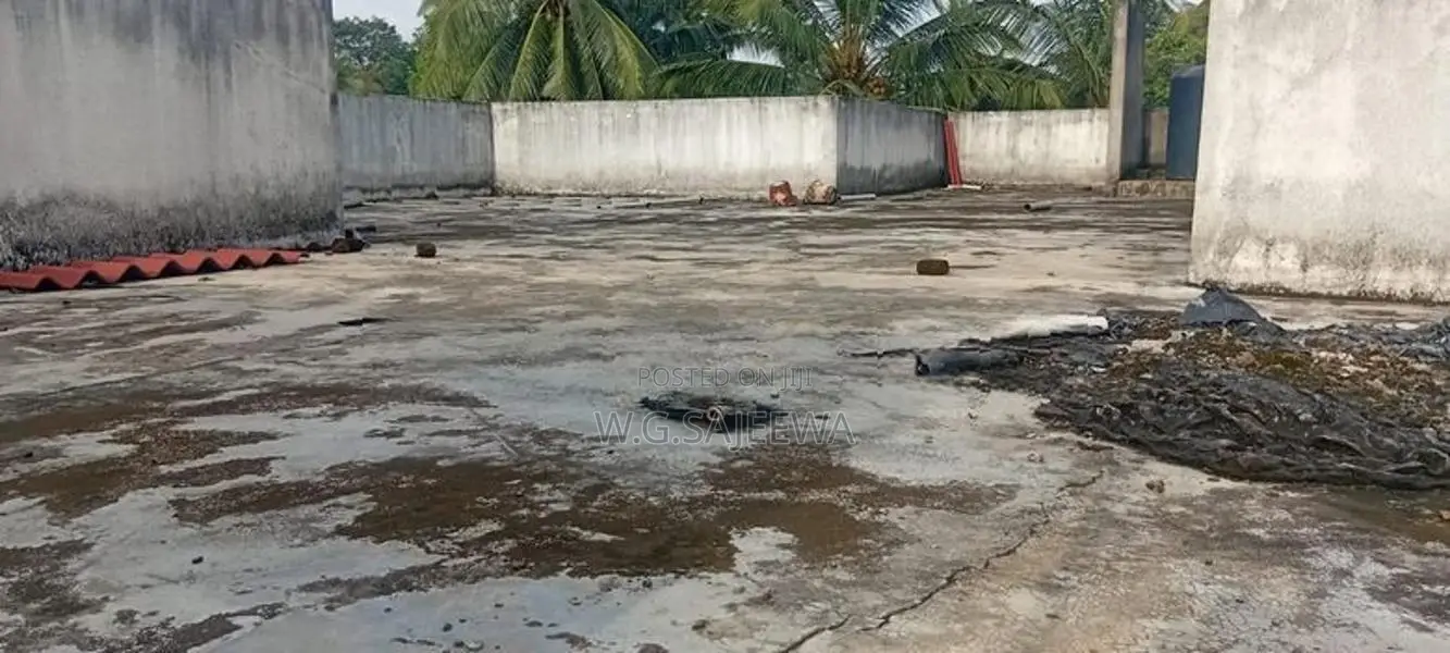 8Bedroom House for sale in Gampaha