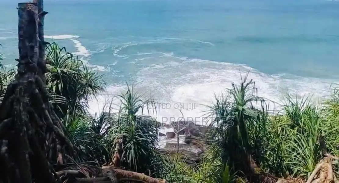 (AFA275) Beach Facing 240 Perch Land Sale At Mawella Dickwella