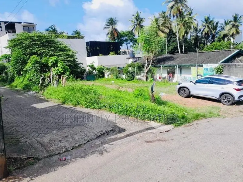 (AFA276) 15.75 P Bare Land At Near Dr Nevil Fernando Hospital Malabe