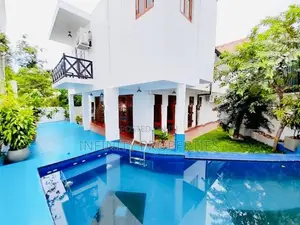 (AFA279) Swimpool With Luxury House 17 P Sale At Koswatha Nawala