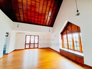 (AFA279) Swimpool With Luxury House 17 P Sale At Koswatha Nawala