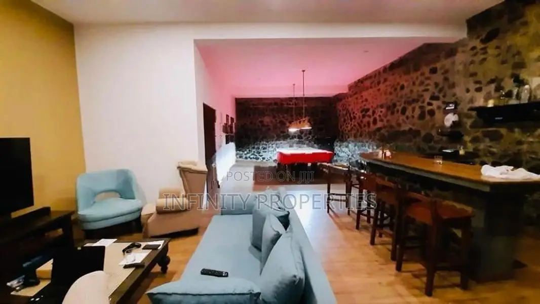 (AFA286) Luxury Fully Furnished Bungalow for Sale Talawakelle