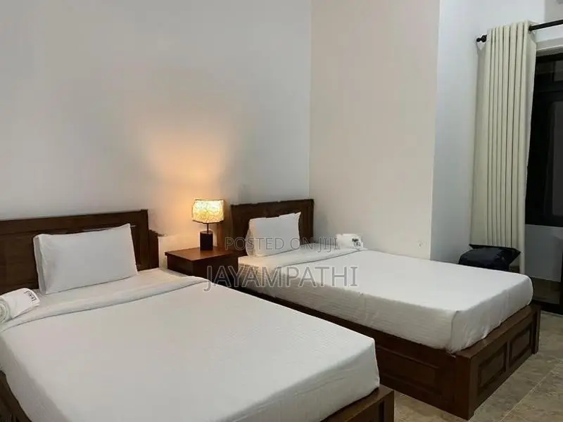 Hotel for sale in Kandy, hanthana.