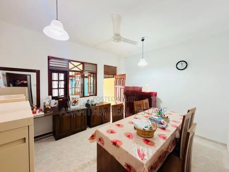 (AFA291) 02 Storey House Sale in Divlapitiya