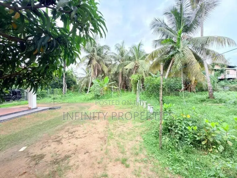 (AF032) 117.59 Perch Land Sale At Bopitiya Jaela