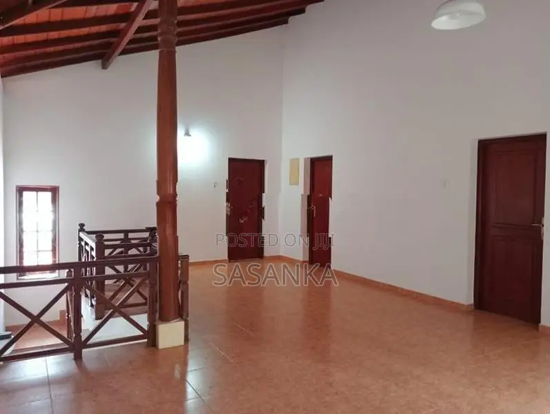 Dehiwala Prime Location 7 Bed Rooms Luxury House For Sale