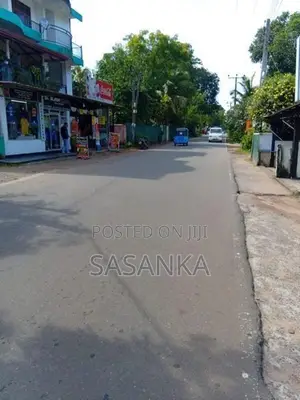 පිළියන්දල පර්චස් 7 ඉඩම විකිණීමට ඇත