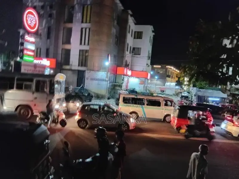 පිළියන්දල පර්චස් 7 ඉඩම විකිණීමට ඇත