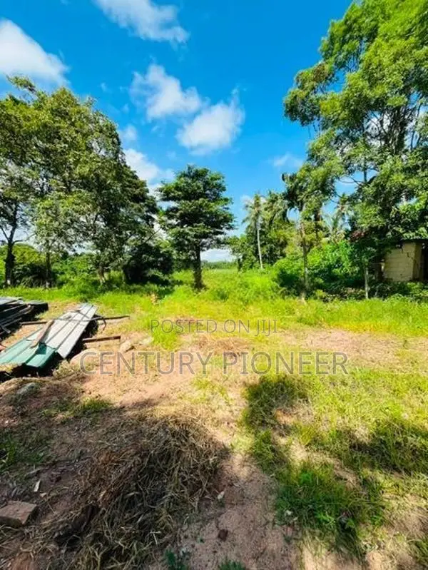 Wennappuwa River Facing 5 Acres Land For Sale