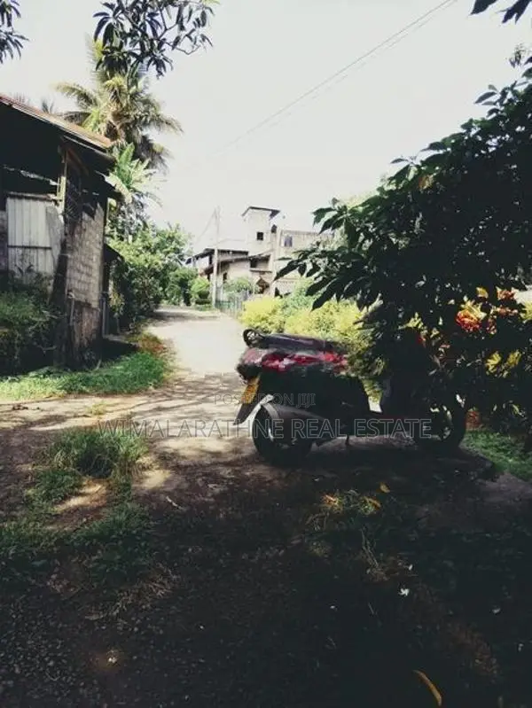Land for Sale in Piliyandala WR02100
