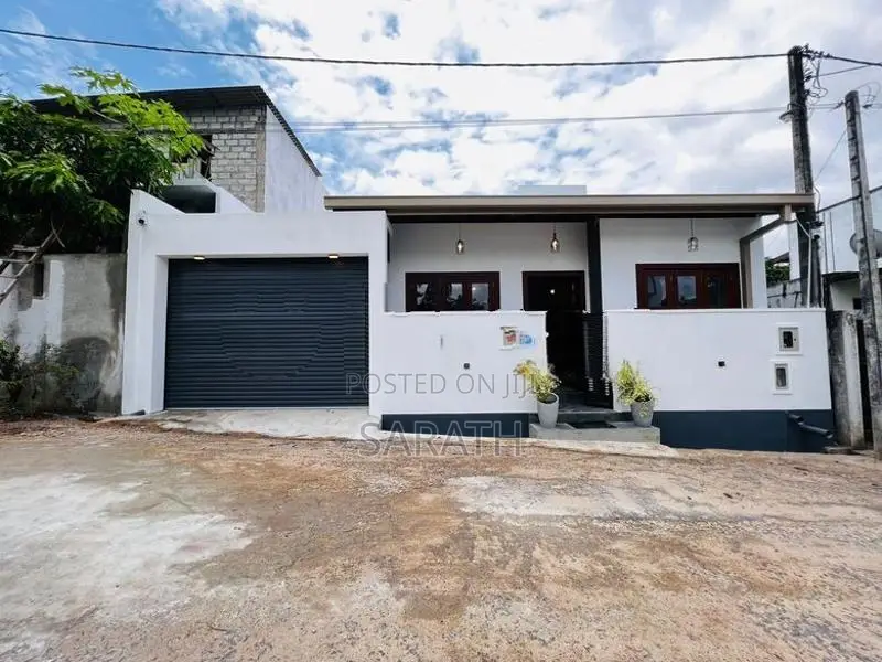 Brand New House Sale Athurugiriya