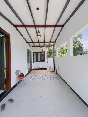 Well Build Brand New House Sale Athurugiriya