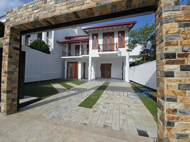 Newly Build Luxury 2 Story House For Sale In Siddamulla
