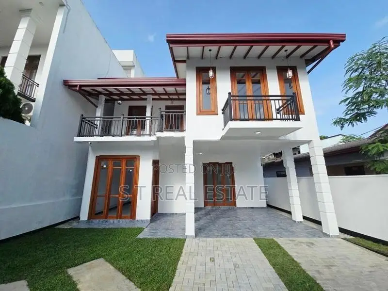 Newly Build Luxury 2 Story House For Sale In Siddamulla