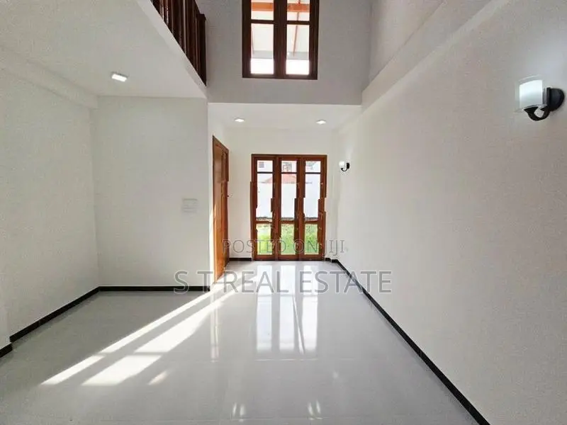 Newly Build Luxury 2 Story House For Sale In Siddamulla